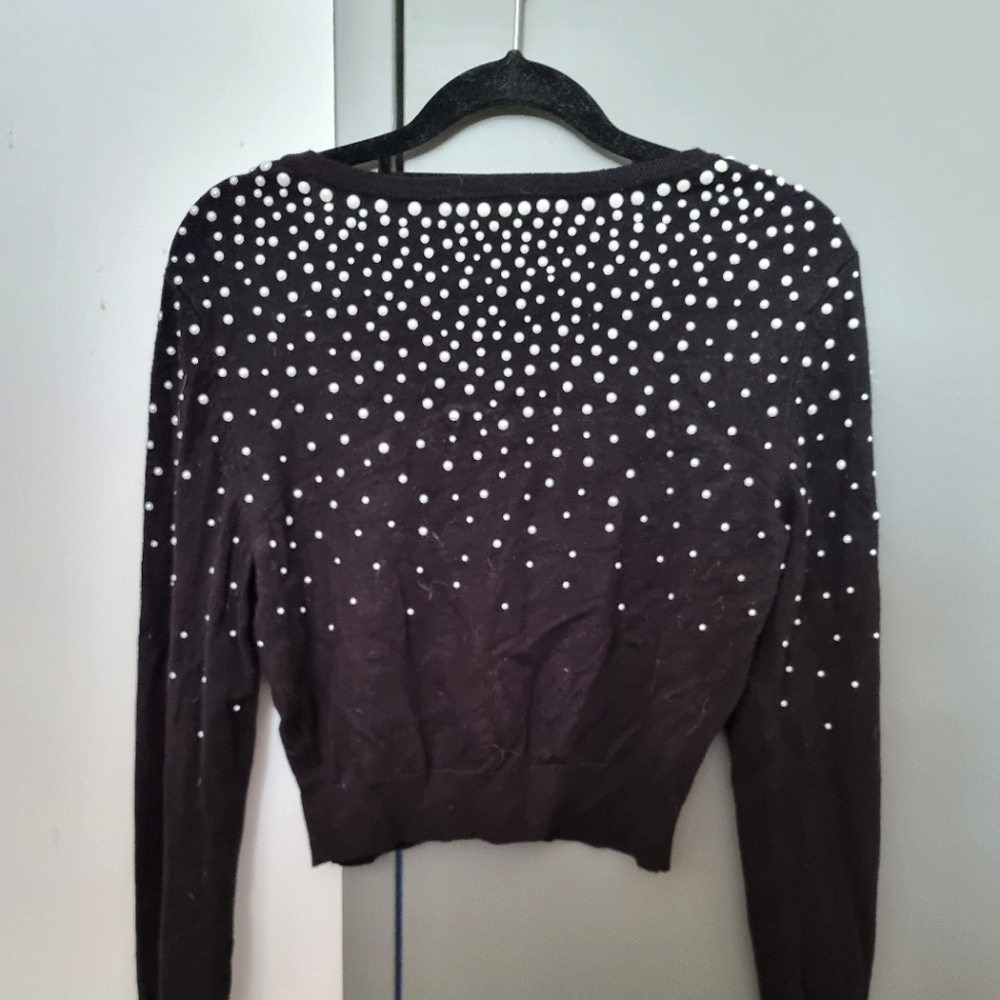 Review Size 10 Pearl Cardigan (Missing Buttons) - Picture 1 of 7